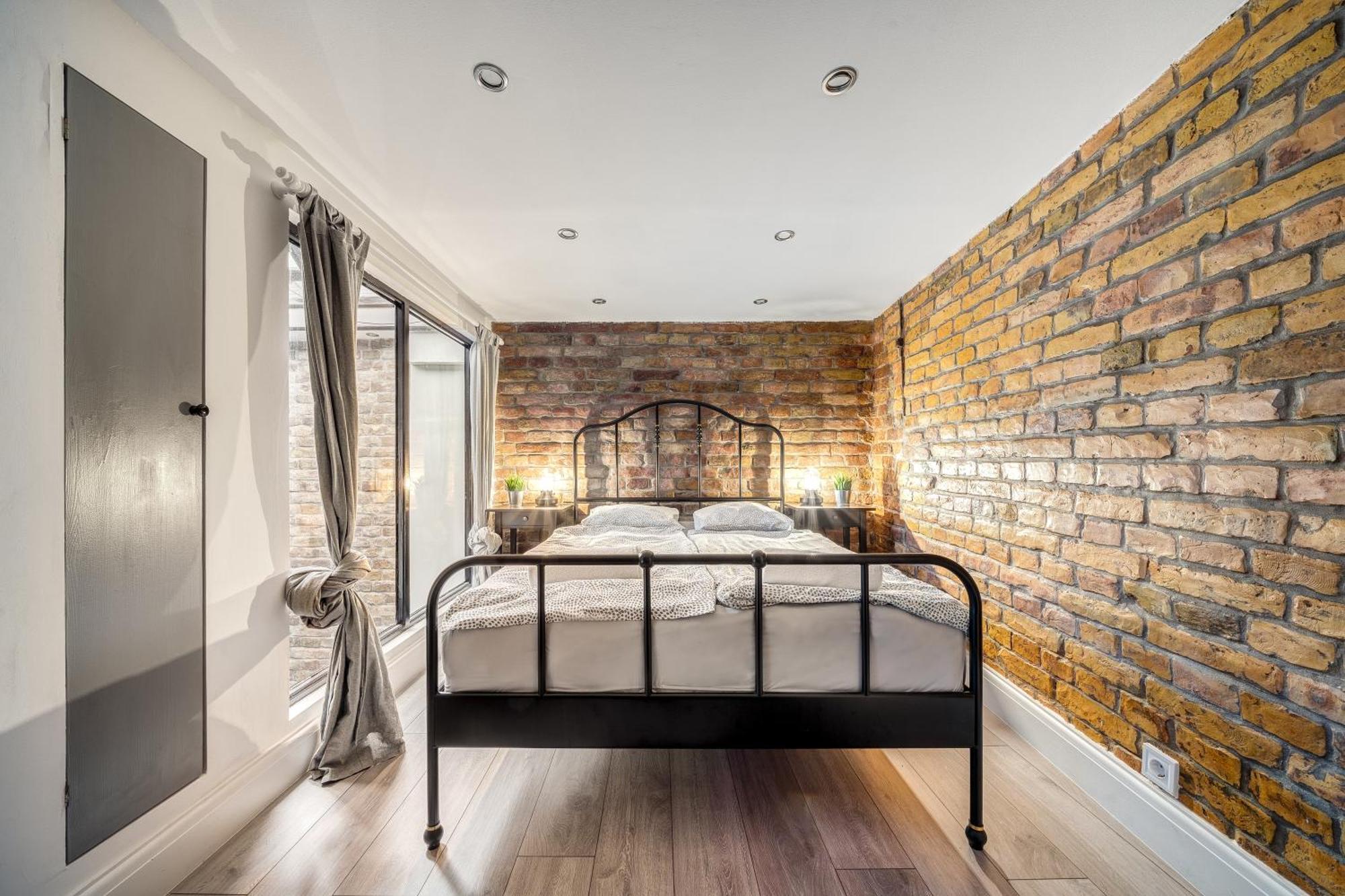 City Center Loft Haven: Modern Elegance Budapest Ngoại thất bức ảnh